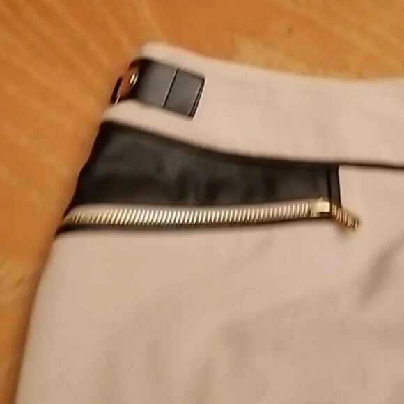 Calvin Klein beige Skirt women's size 8 - Picture 3 of 5